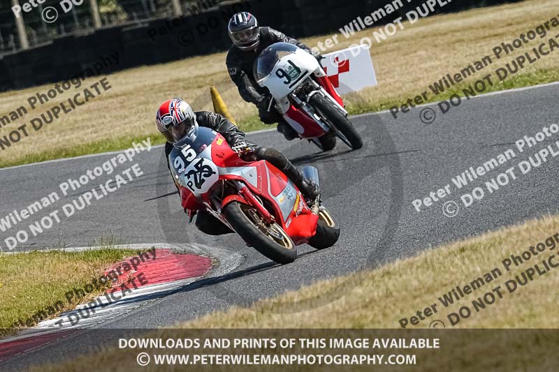 cadwell park;cadwell park photographs;cadwell trackday photographs;enduro digital images;event digital images;eventdigitalimages;peter wileman photography;racing digital images;trackday digital images;trackday photos